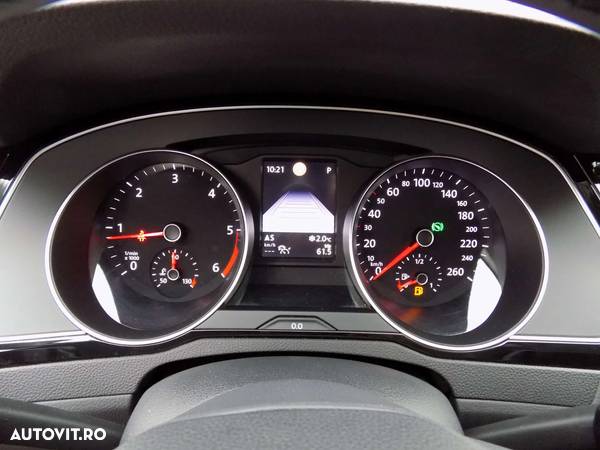 Volkswagen Passat Variant 2.0 TDI SCR DSG Business - 16