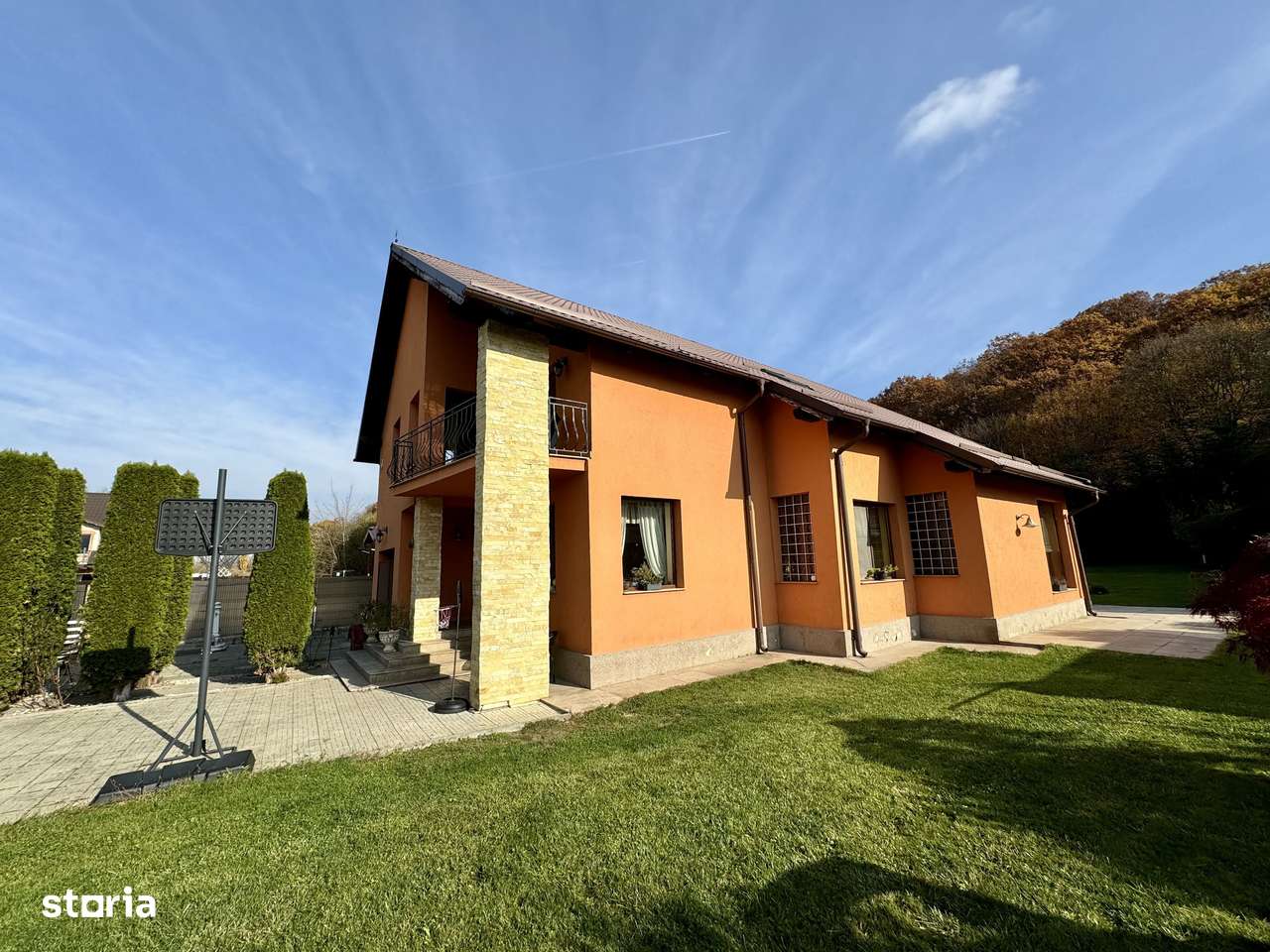 Vilă individuală de vânzare în Râșnov, Zona Primăverii | Natură și Con - Imagine principală: 2/20