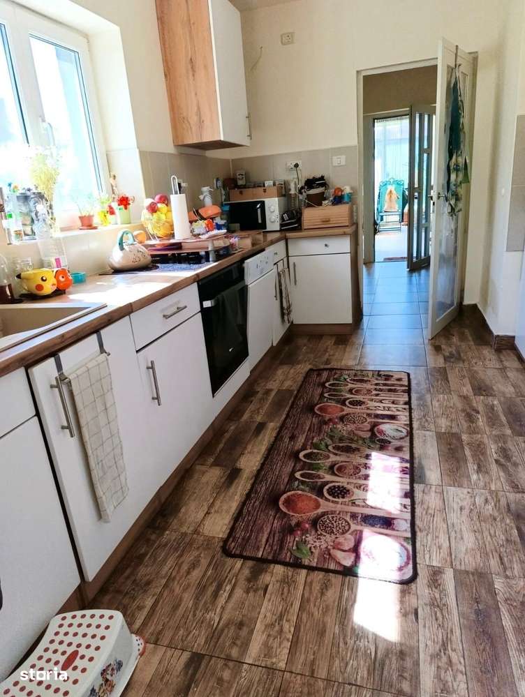 Casa individuala spatioasa si teren mare, pozitie excelenta, Sacalaz - Imagine principală: 3/20