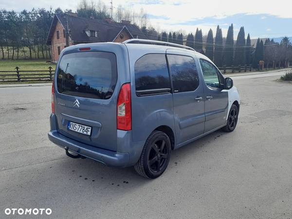 Citroën Berlingo II 1.6 HDi Multispace - 14