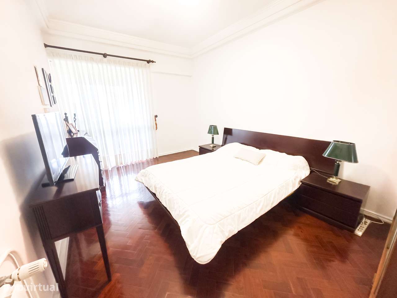 Oportunidade Imperdível - T2 Luminoso com Varanda em Benfica - Grande imagem: 5/21