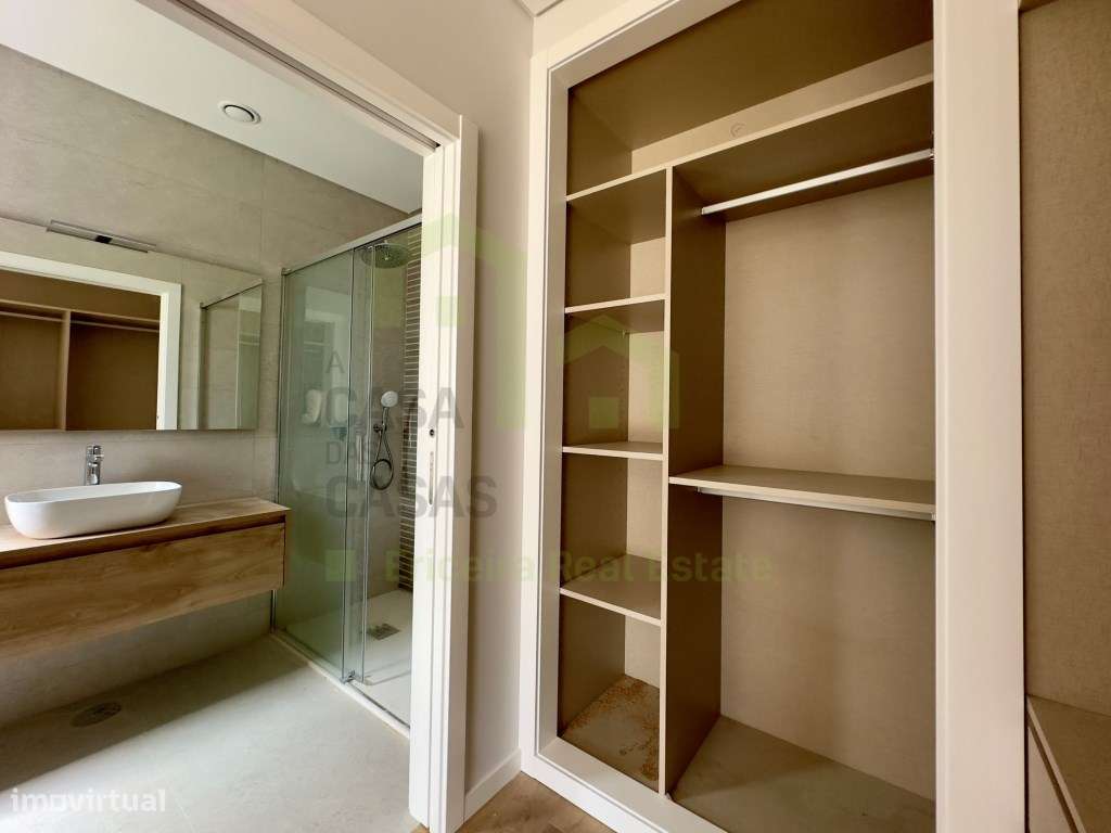 Vende Moradia T4 - Ericeira 7 km, A Casa das Casas - Grande imagem: 5/16