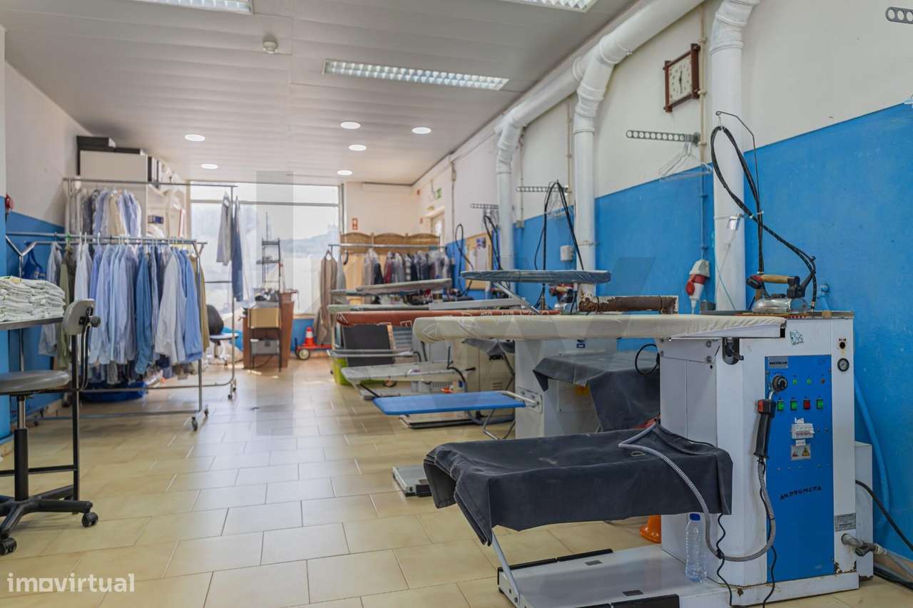 Trespasse de lavandaria totalmente equipada - Ouressa, Mem Martins-7