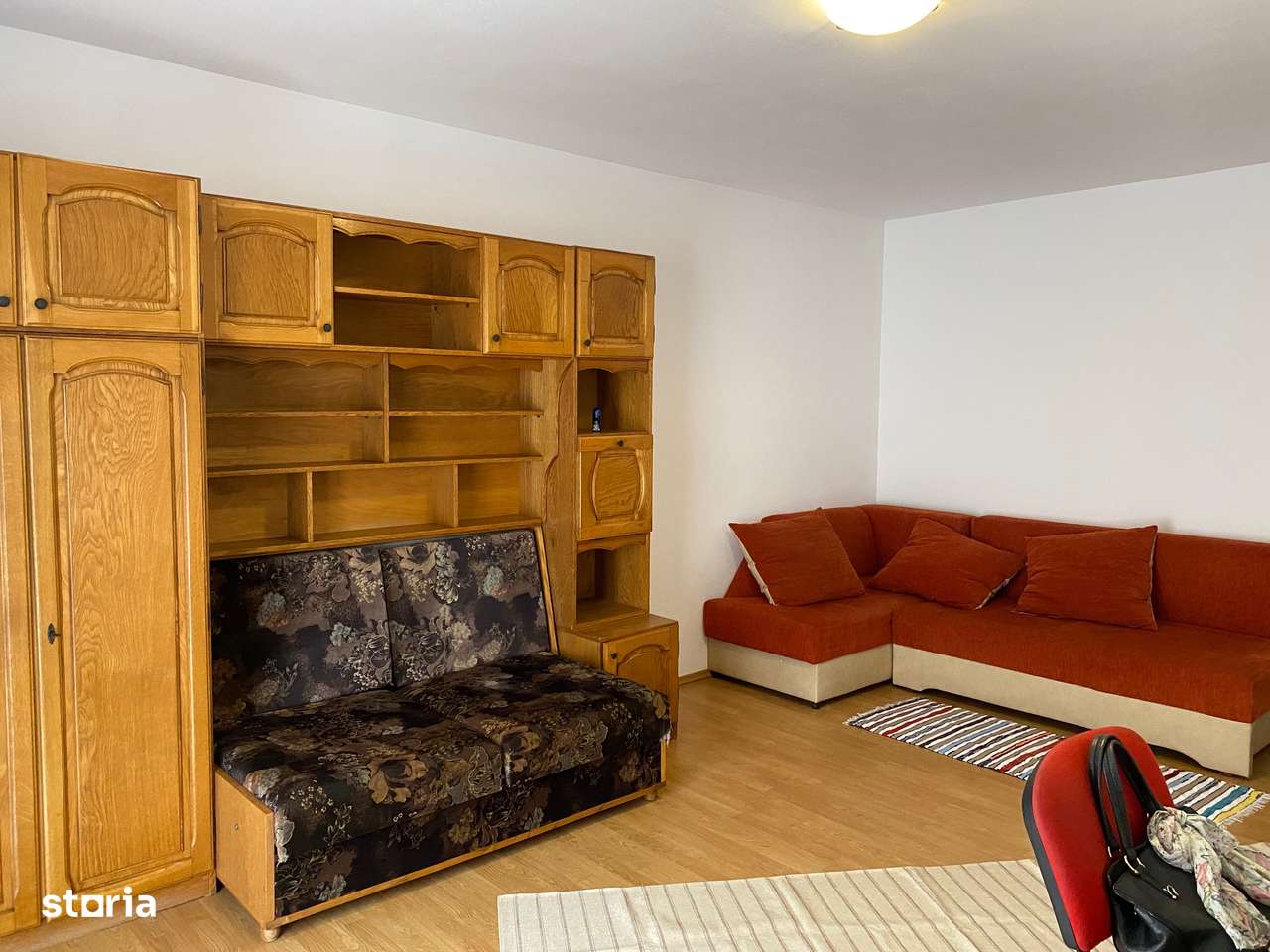 Apartament 2 camere Floresti, str Florilor, dec, et.3/4, cu parcare-1