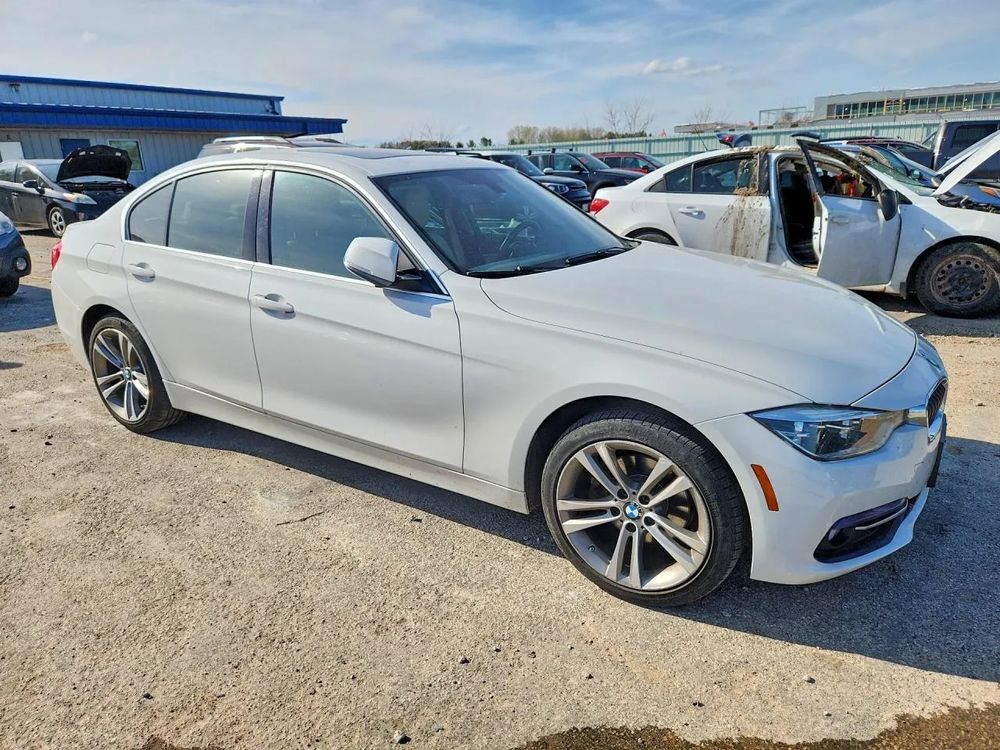 BMW 3 Series F30/F31 330i GPF Sport Line 2017