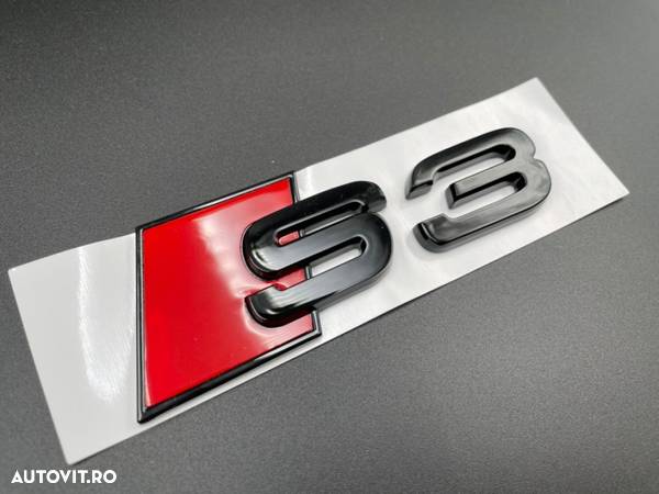 Emblema Premium Audi S3 S4 S5 S6 S7 S8 Negru - 1