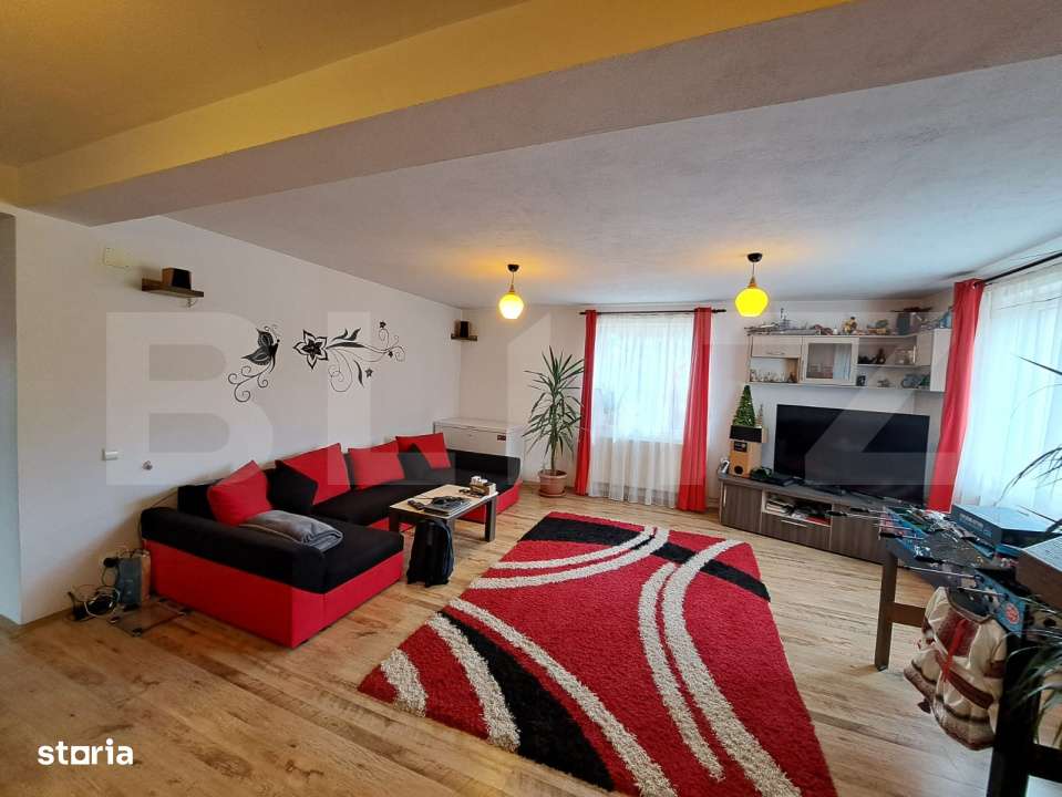 Casa 330 m² – teren 1210 m² – ideala pentru locuinta sau pensiun - Imagine principală: 5/19