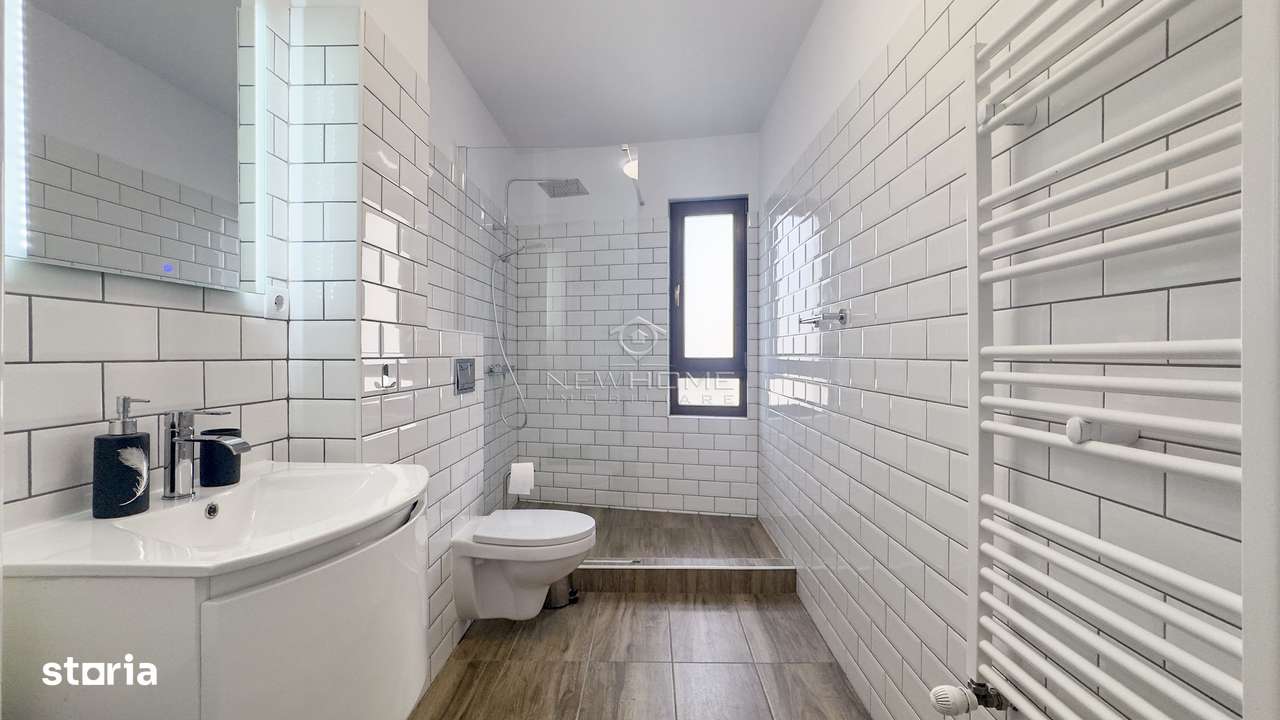 Apartament cu 3 camere de vânzare, zona Bulgaria-15