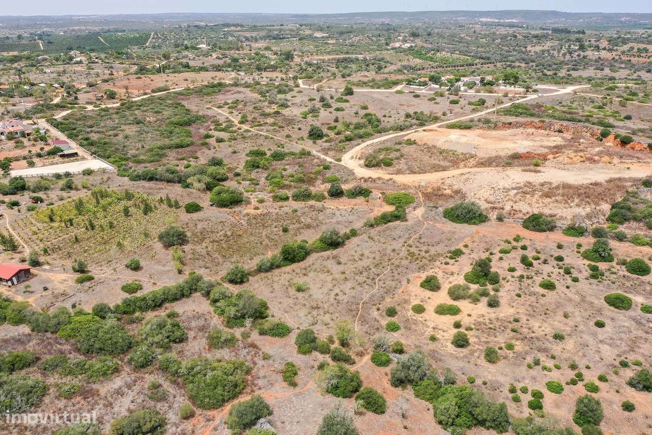 TERRENO RUSTICO PARA VENDA PERTO DE LAGOS COM FACIL ACESSO - Grande imagem: 3/6