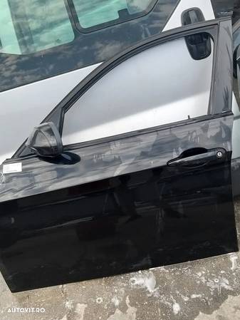 Usa Fata Stanga pentru BMW Seria3 E90 2006 - 1