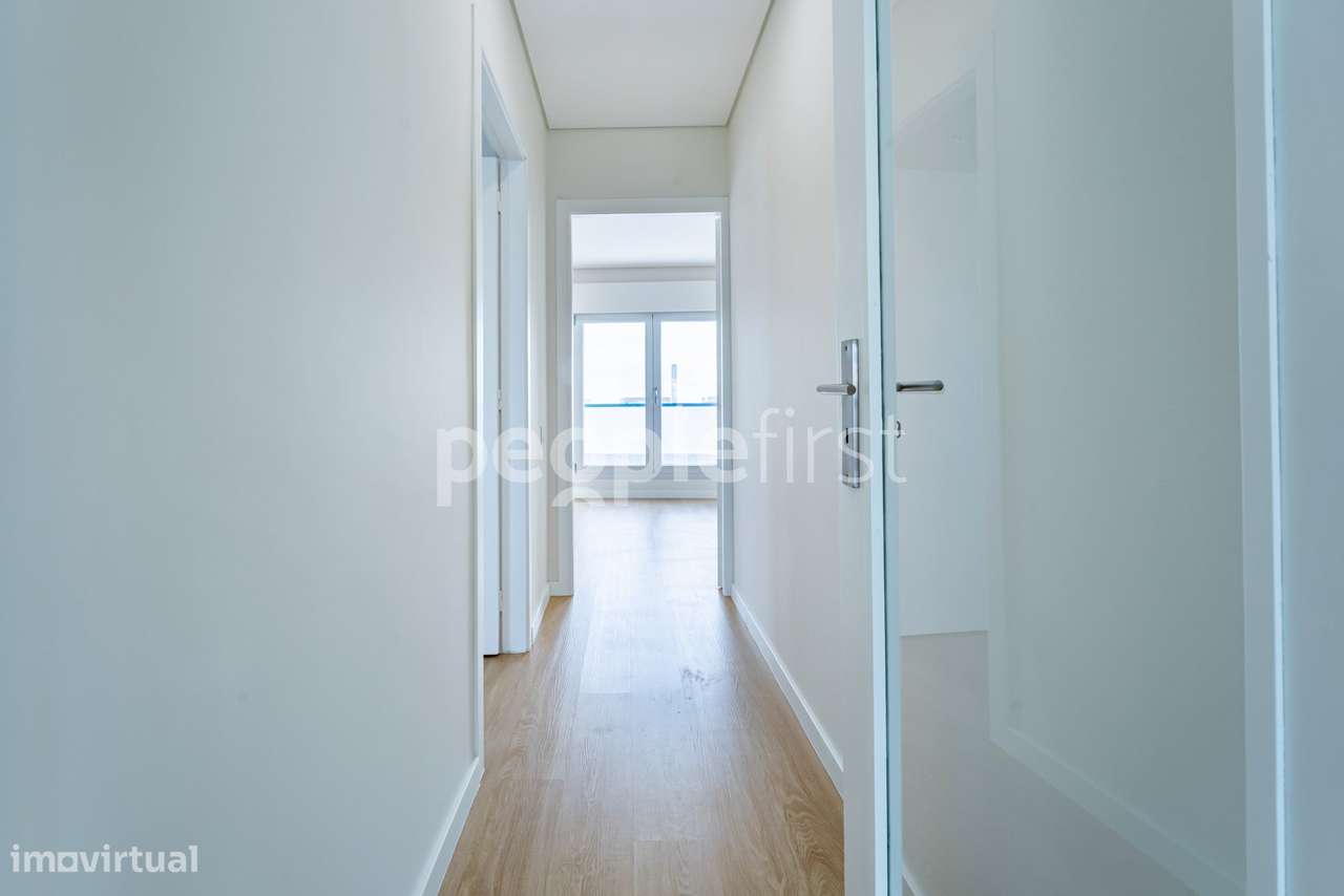 T2 Totalmente Remodelado com Terraço de 65m² e Vista Panorâmica sob...-11