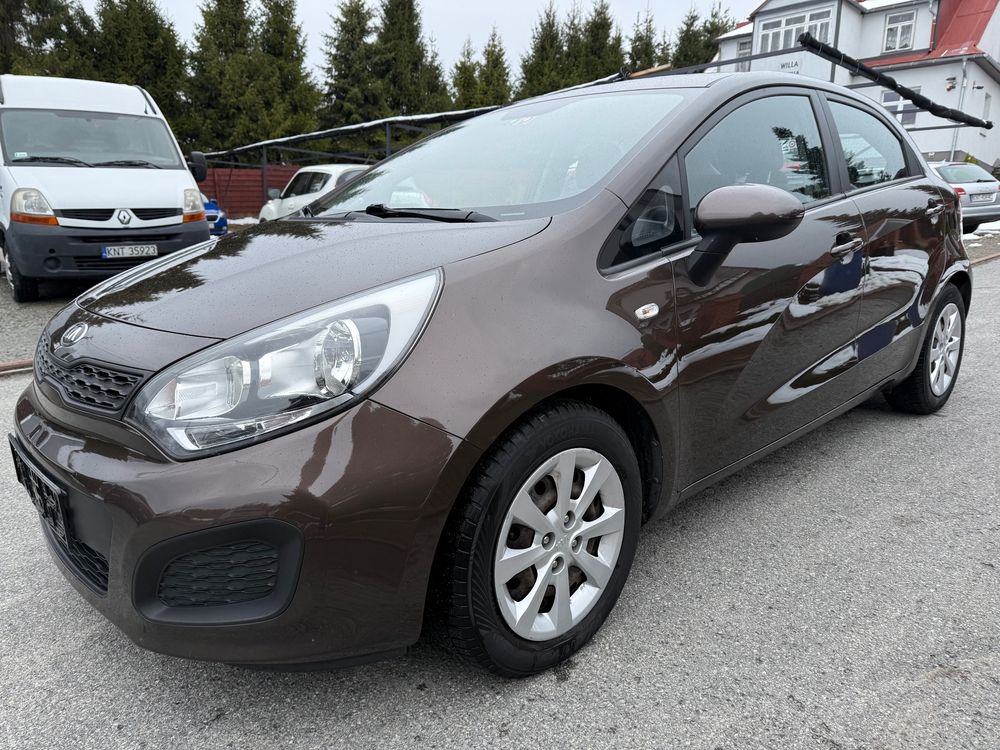 Kia Rio III 1.2 Business Line 2012