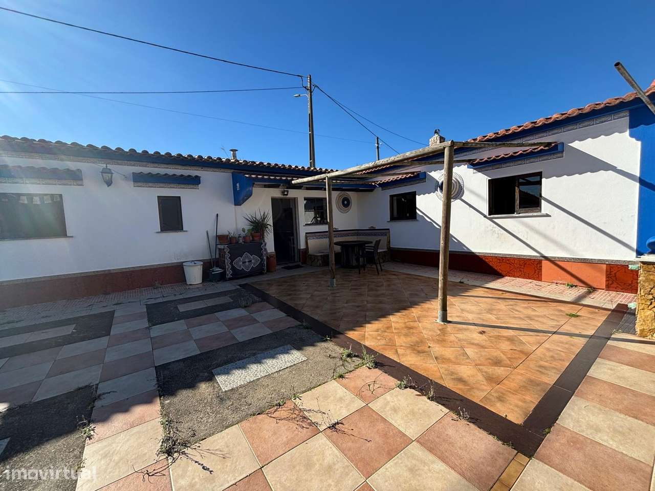 Moradia T4 na Ericeira com Logradouro e Anexos - Grande imagem: 2/23