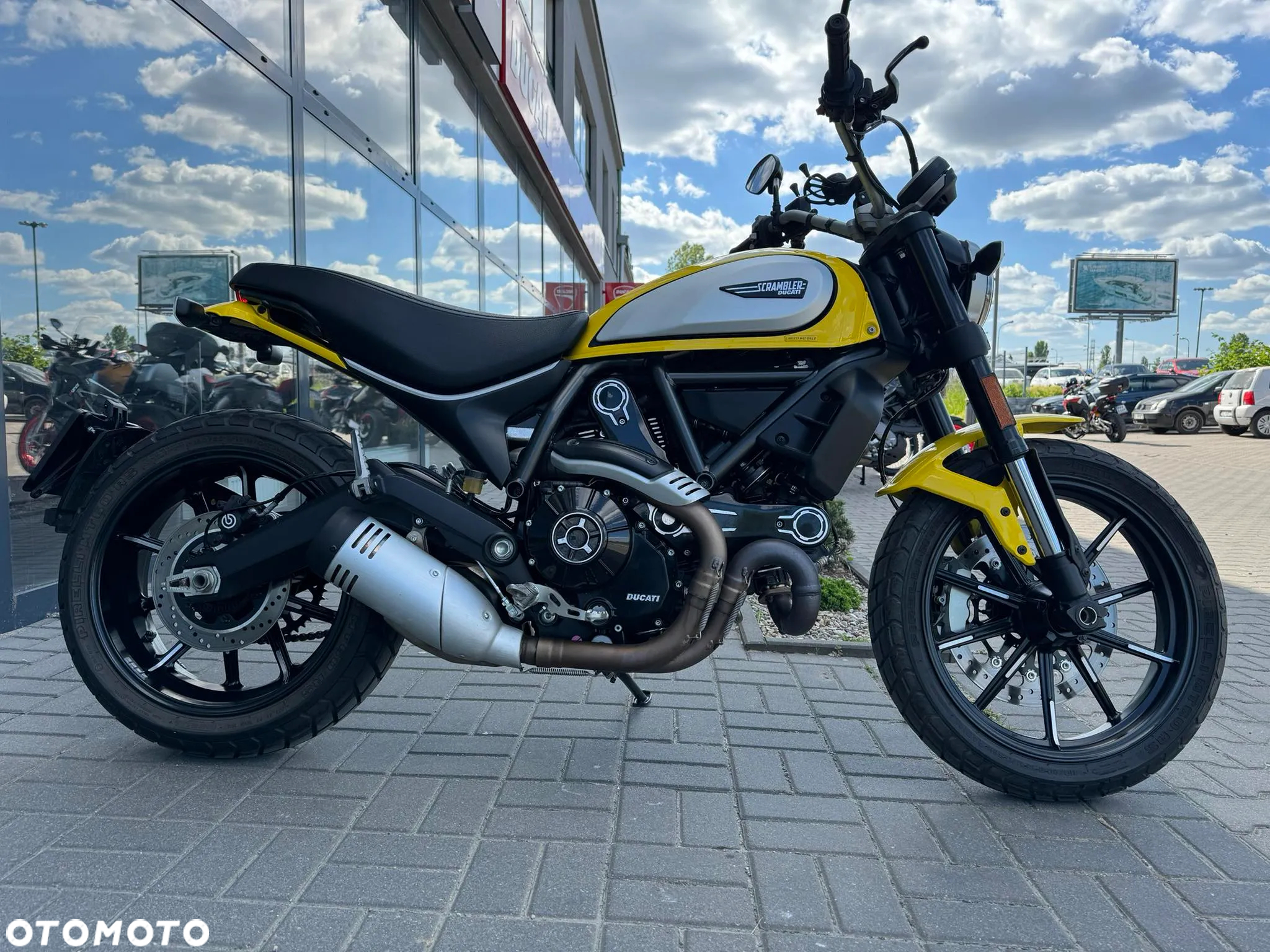 Ducati Scrambler - 2