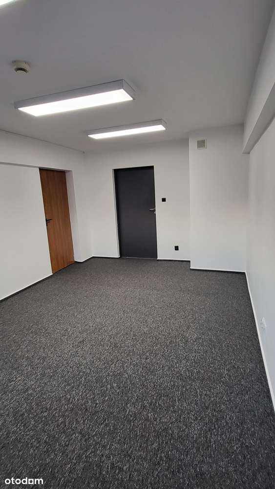 Do wynajęcia lokal biurowy –ok. 20m2, IV piętro, biurowiec 10-piętrowy - Pełny obrazek: 5/19