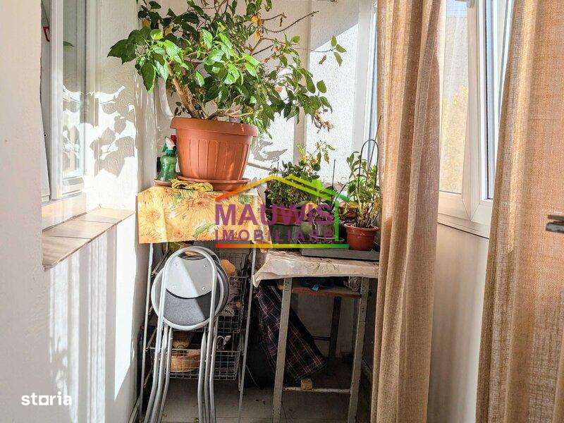 Mosilor / Eminescu / bl 1982 / decomandat / et 5 /-2