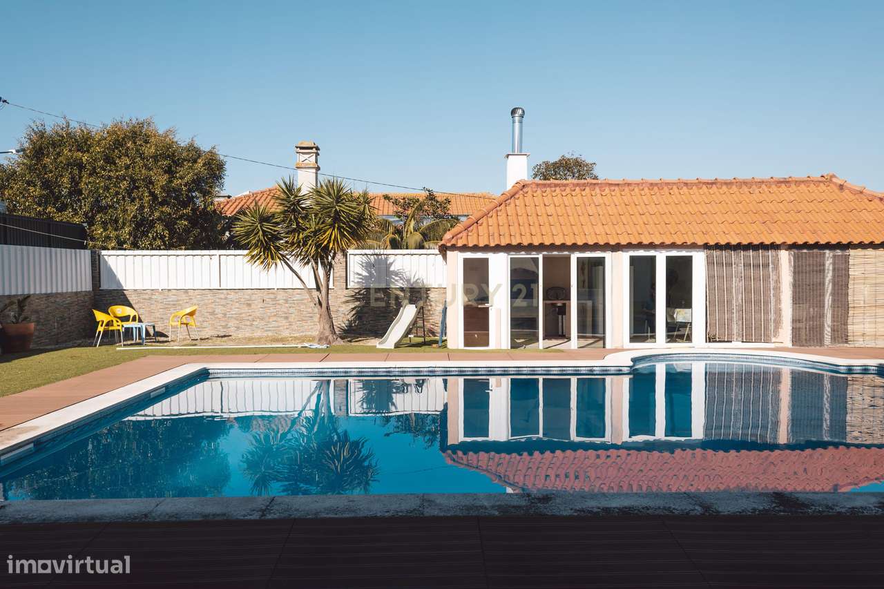Moradia Isolada T4 2 Com Piscina Lazarim Charneca Da Caparica
