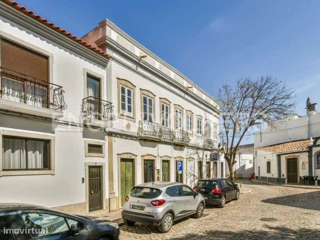 Palacete Histórico em Estoi - Oportunidade Única de Investimento - Grande imagem: 2/60