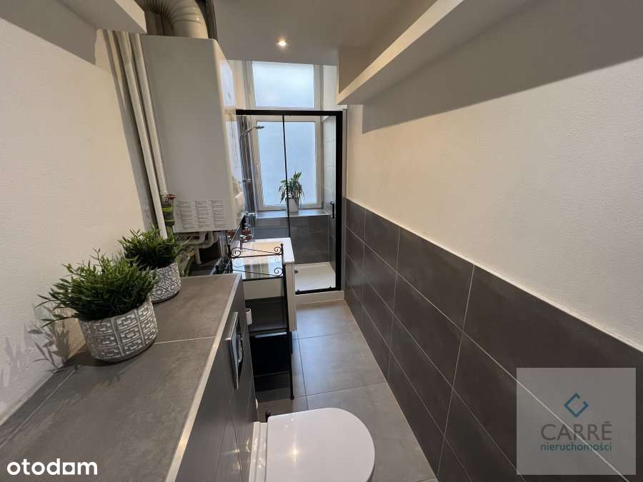 Klimatyczna kawalerka z antresolą.-12