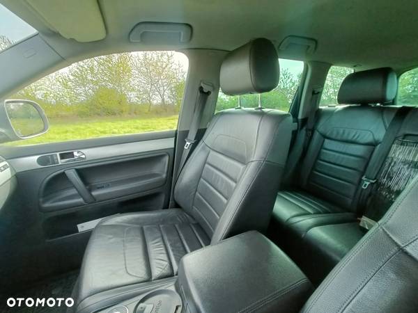 Volkswagen Touareg 3.0 V6 TDI Tiptr - 21