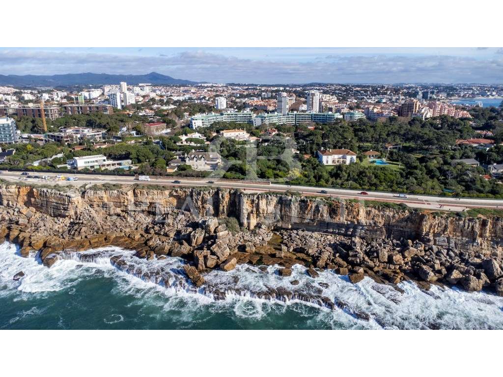 T2 no condominio SCALA Cascais | Jardim privado e jardim do condomí...-1