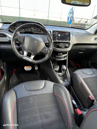 Peugeot 208 1.2 L PureTech Turbo Allure Aut. - 10