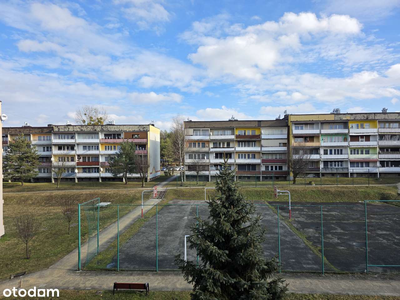 3 - pokoje - 60,53m - z balkonem - II piętro Łaziska Górne-0