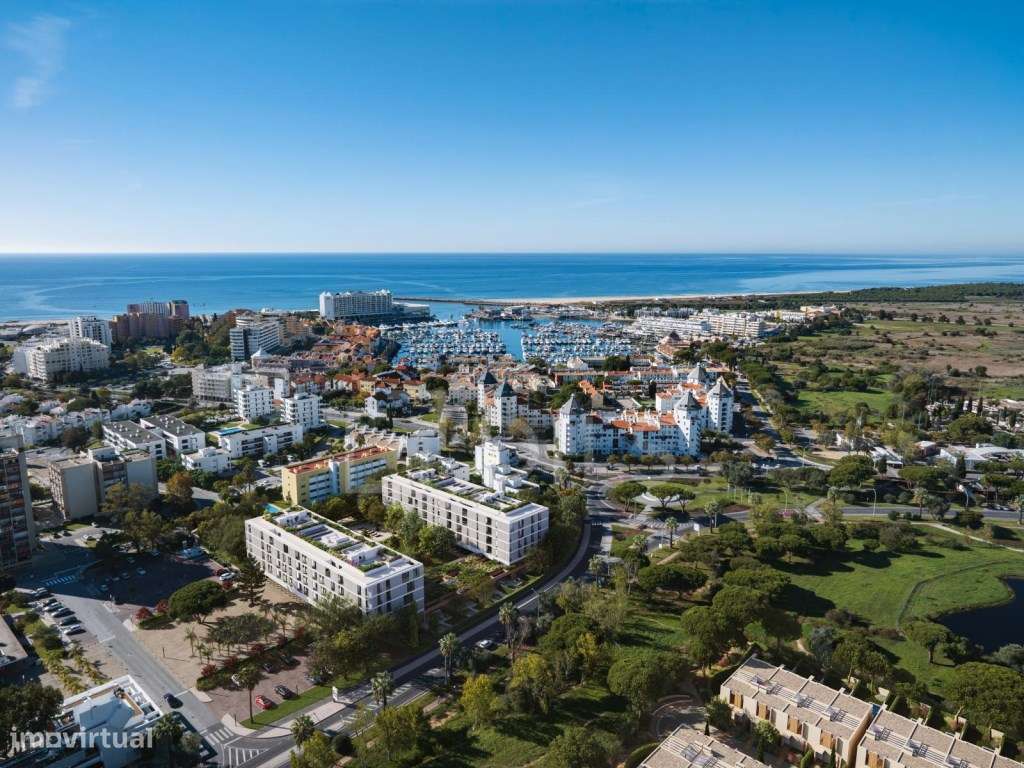 Apartamento T4 duplex com rooftop e piscina privada em Vilamoura - Grande imagem: 3/20