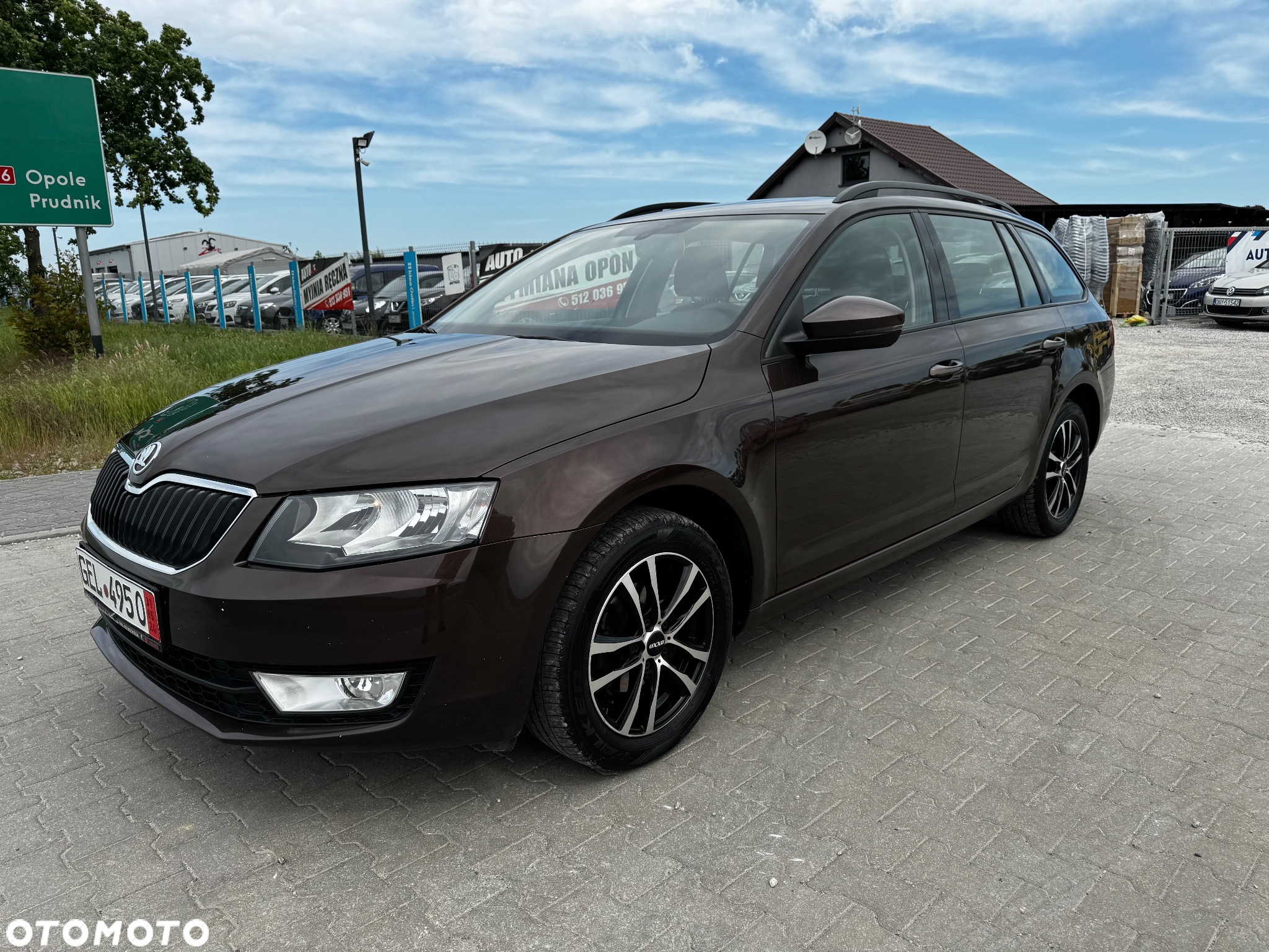 Skoda Octavia 1.6 TDI 4x4 Ambiente - 4