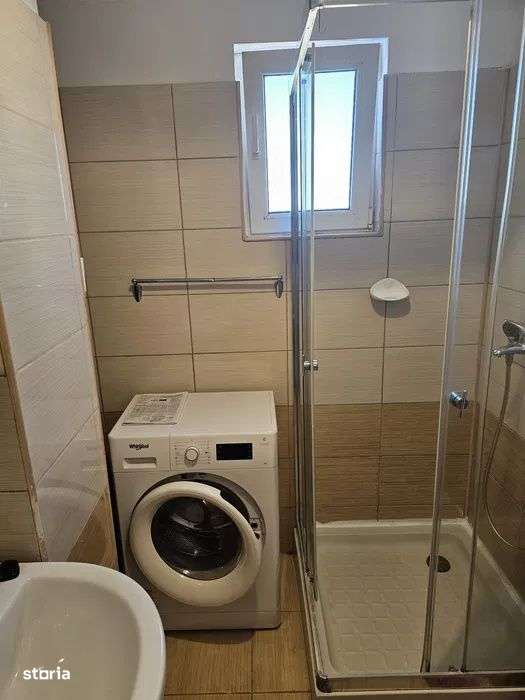 Gorjului-bloc nou | garsoniera | centrala | metrou - Imagine principală: 4/7