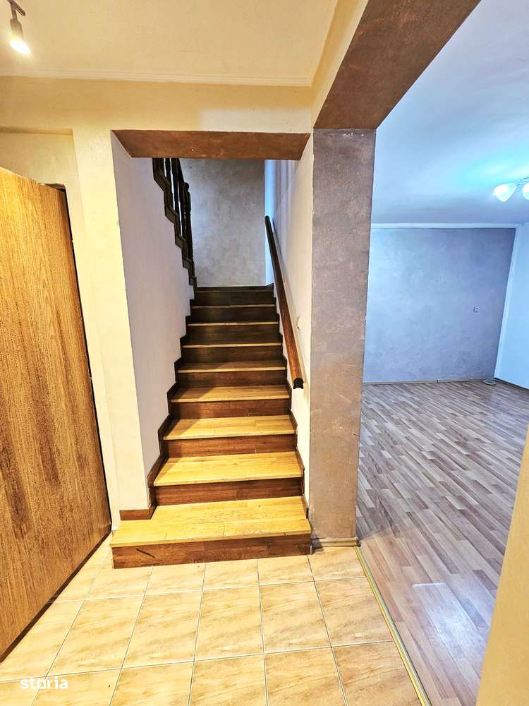 Vând casa P+E-cartier Europa-2