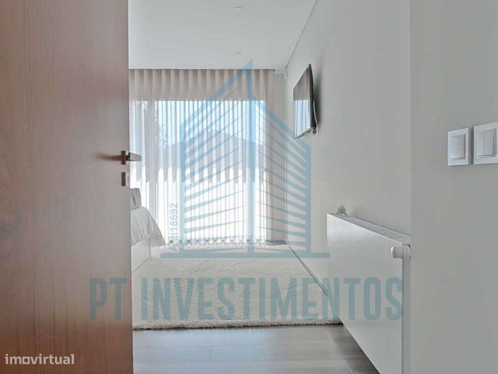 Moradia semi-nova T5+1 em Santa Joana - Aveiro-53