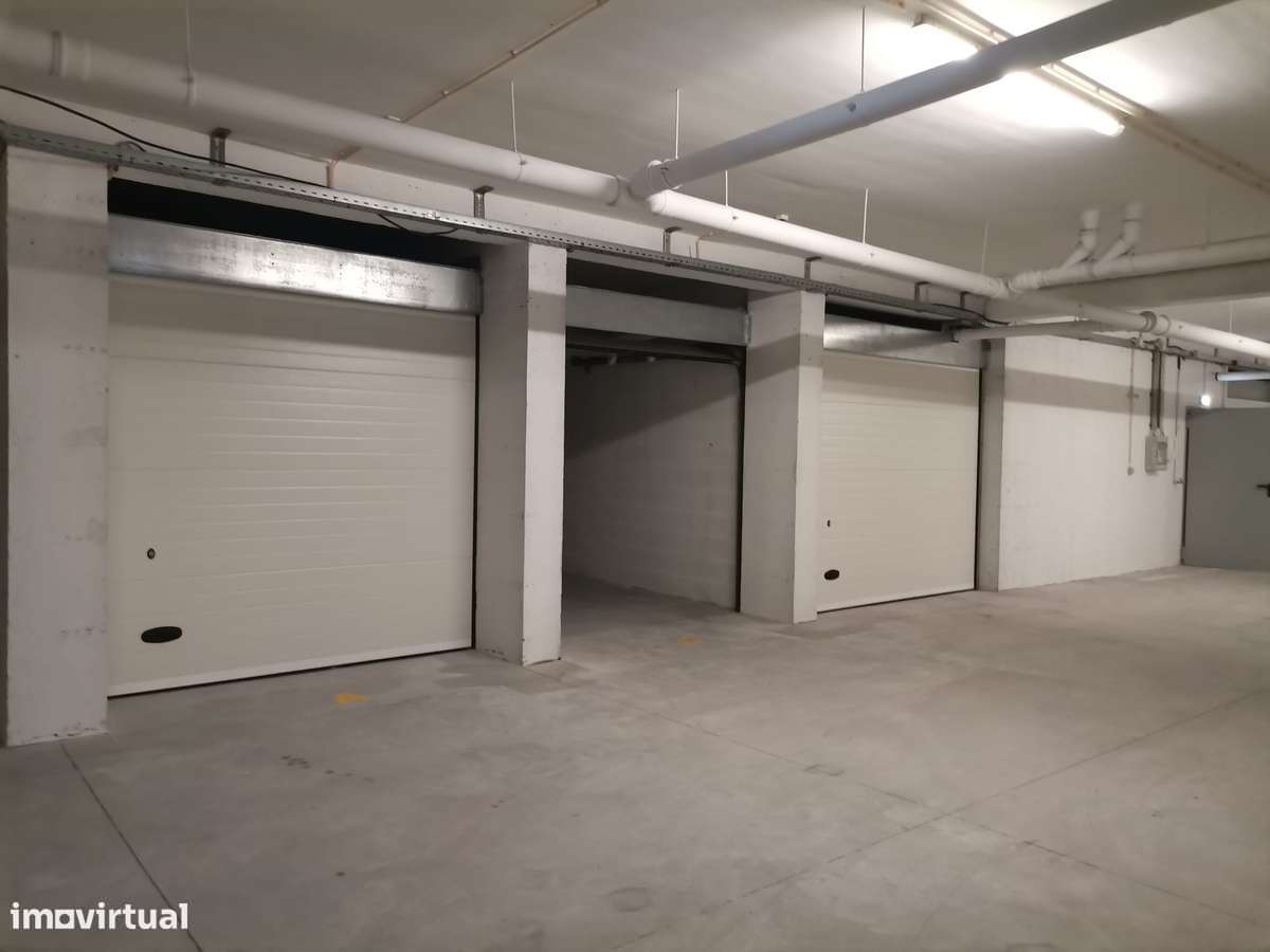 Novo T3 ÚLTIMO PISO de Luxo com TERRAÇO  - Vistas desafogadas-11