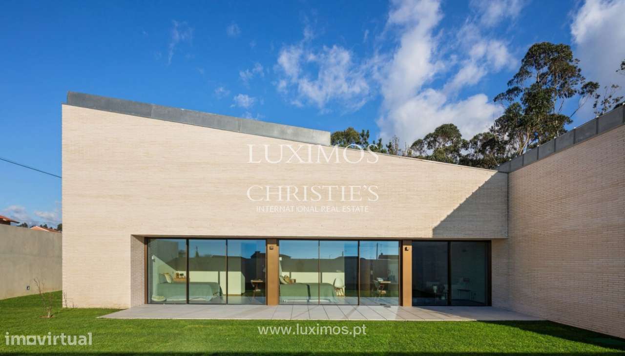 Moradia contemporânea com piscina e jardim à venda em Esposende - Grande imagem: 5/25