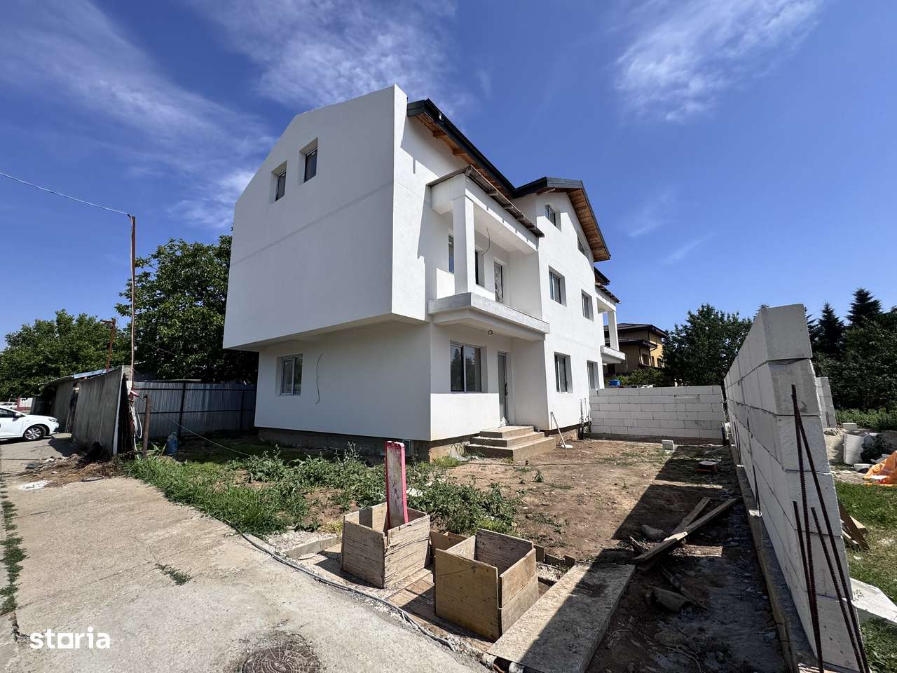 Casa P+1+M. 7 camere. Pozitie stradala - Imagine principală: 2/20