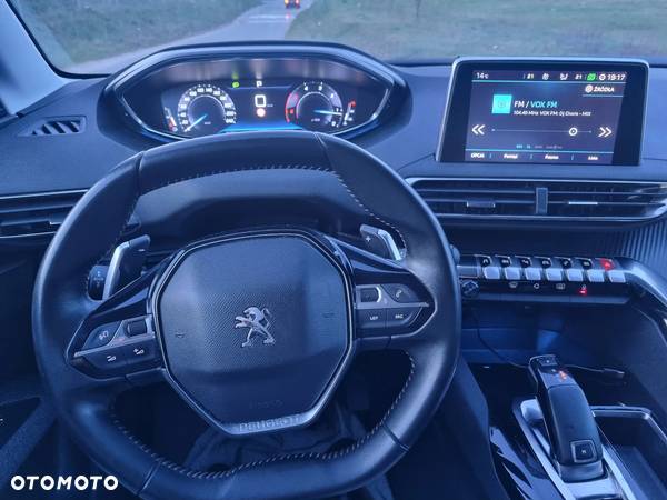 Peugeot 5008 1.5 BlueHDi Active S&S EAT8 - 15