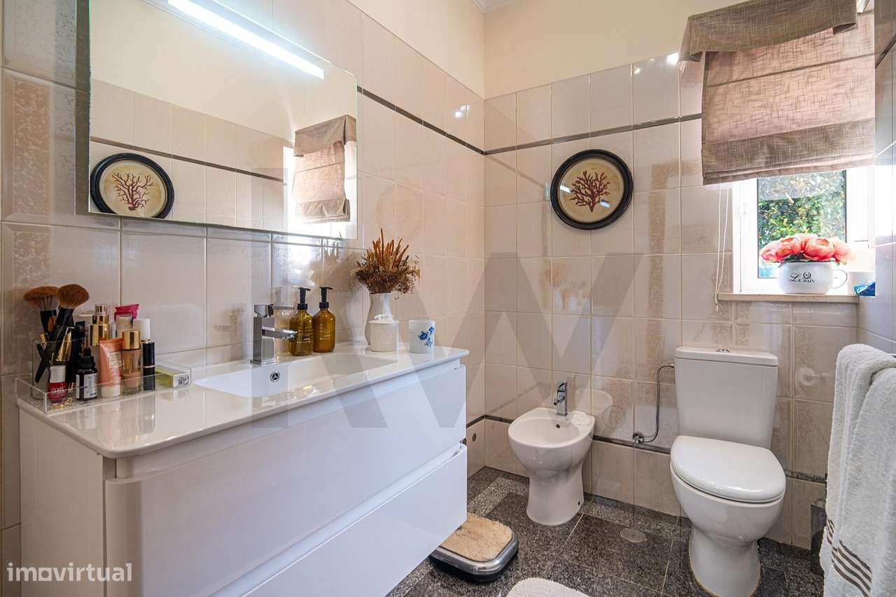 Moradia T5 à venda em Vale de Janelas, Santa Cruz – terreno 2.075 m2 e-21