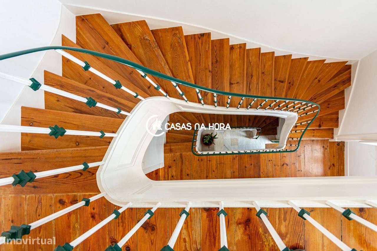 Chalé/Villa do final do  século XIX, com características e localiza... - Grande imagem: 4/28