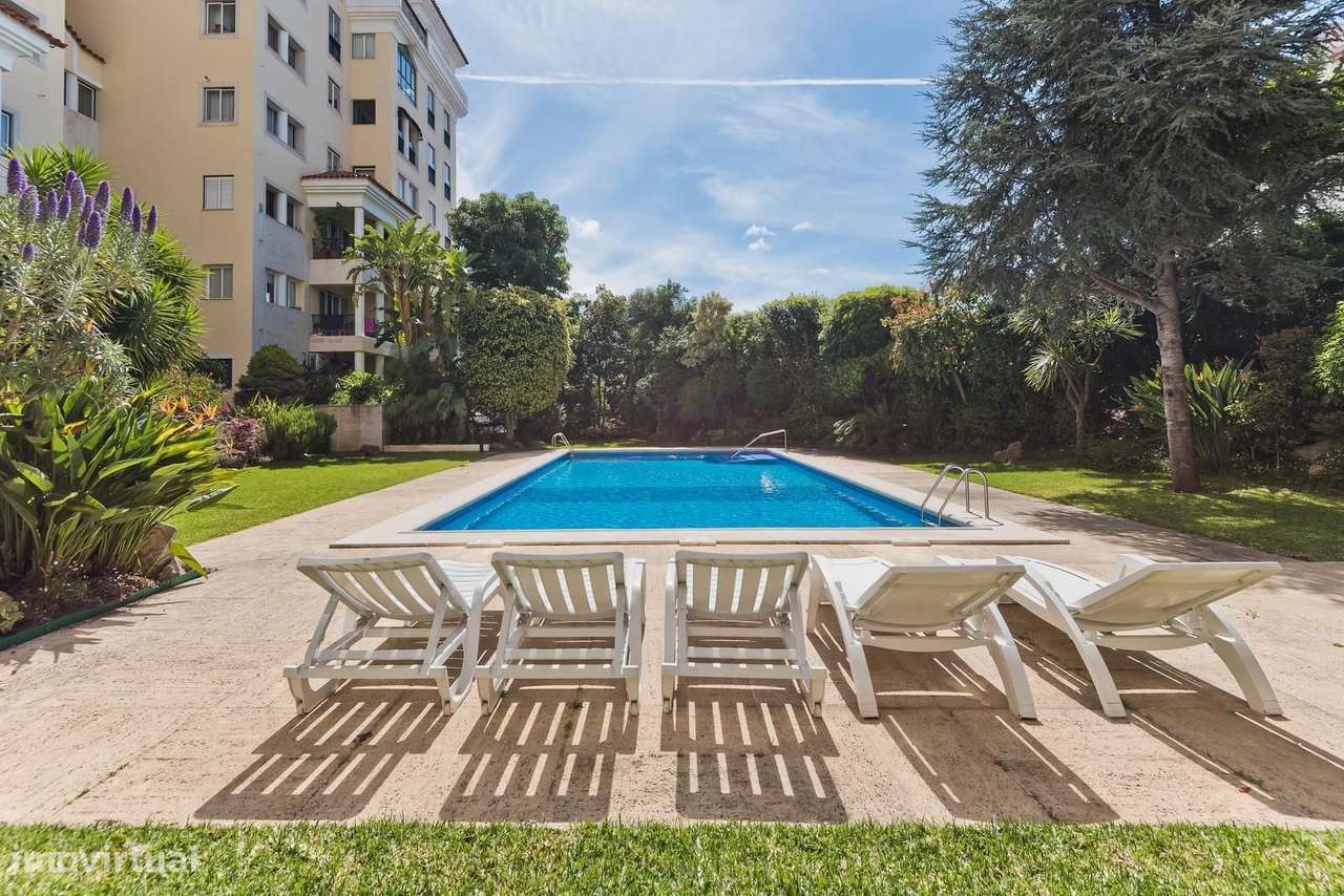 Apartamento T4 com piscina, Monte Estoril, Cascais - Grande imagem: 4/9
