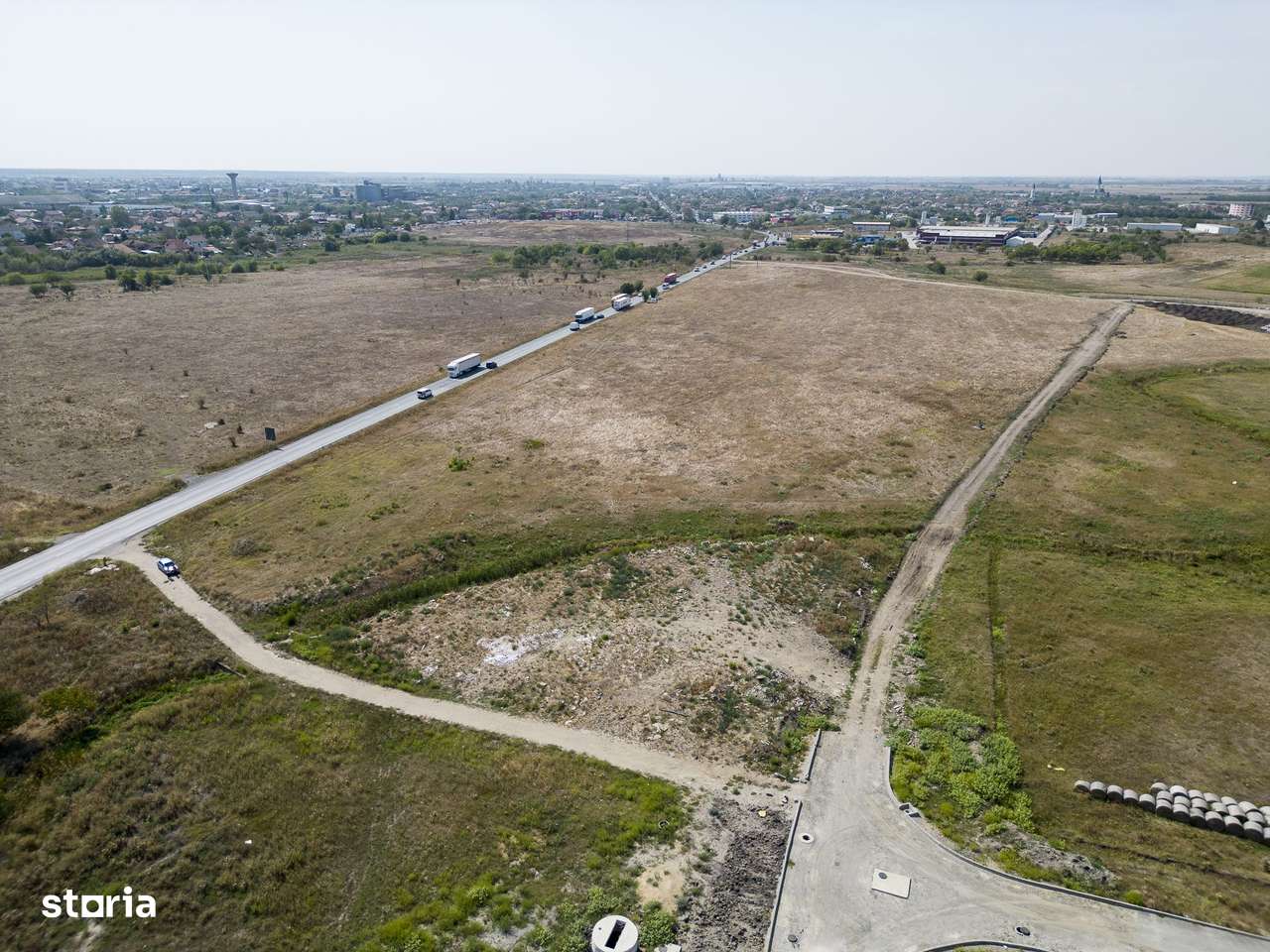 TEREN INTRAVILAN CENT NORD ARAD KM 548+273 PUZ APR - Imagine principală: 4/8