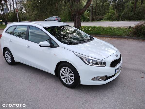 Kia Ceed Cee'd 1.6 CRDi L - 17