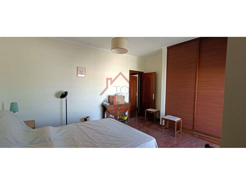 Apartamento T3 usado com elevador e garagem em Portimão, centro da ...-16