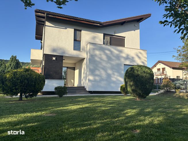 Casa  1080 mp teren Stefanesti-Valea Mare la 3km de Orasul Pitesti-2