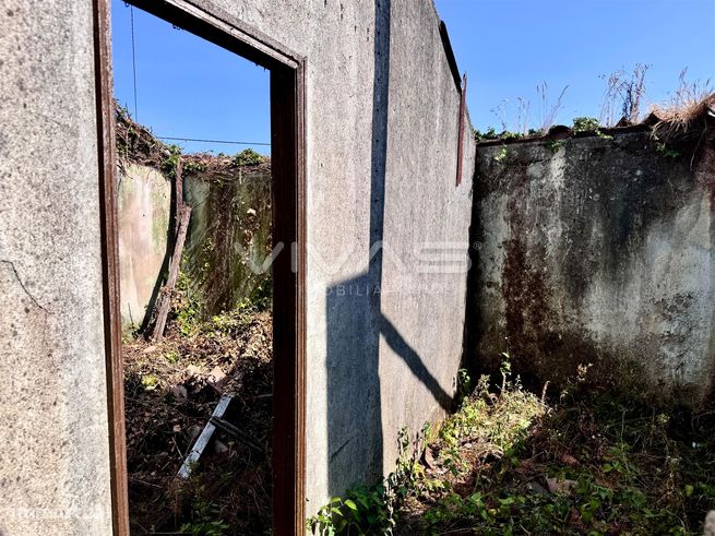 Moradia para Restaurar T0 Venda em Dossãos,Vila Verde-8