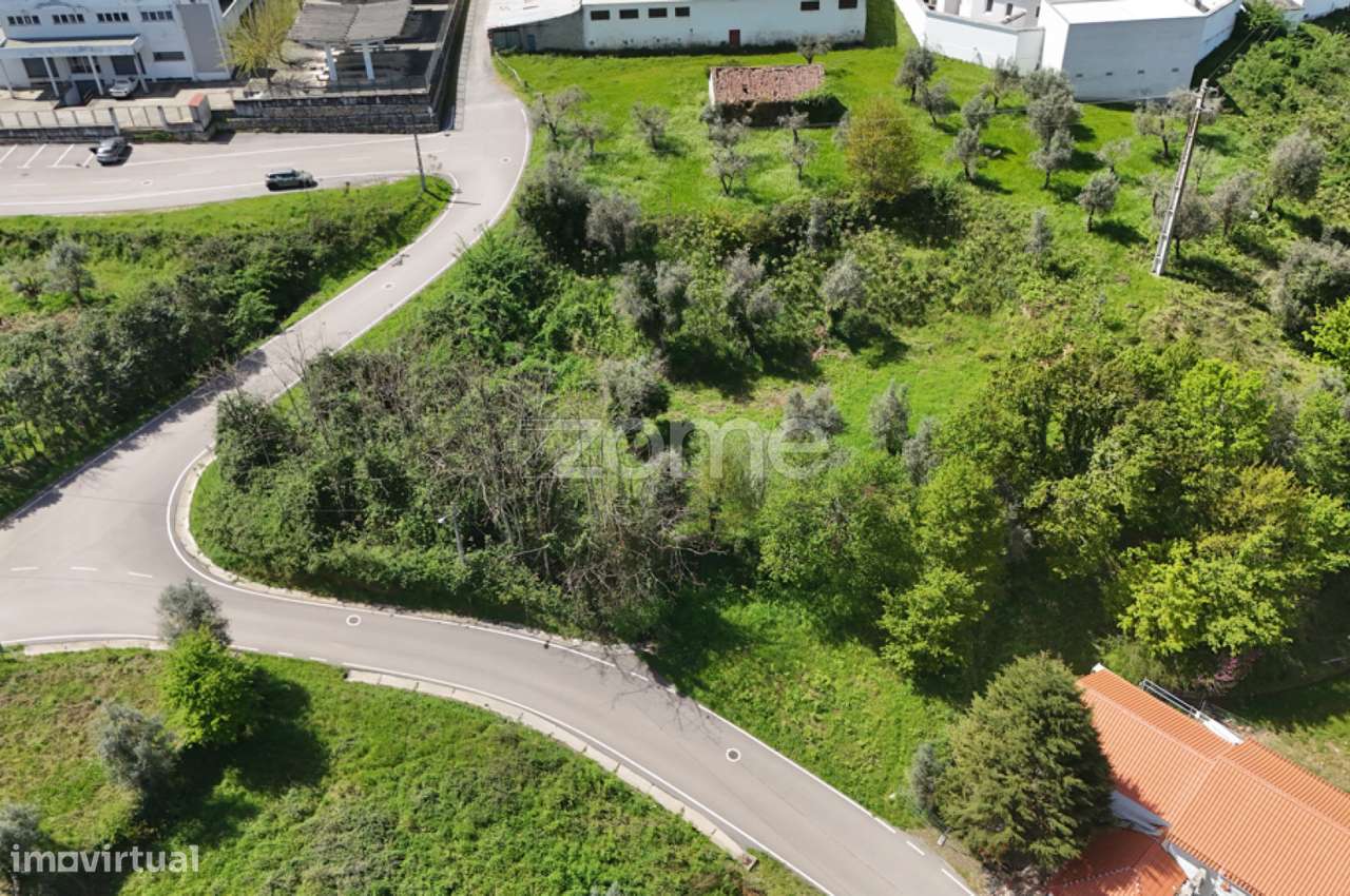 Terreno com 1100m2 em Arganil - Grande imagem: 5/22