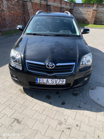 Toyota Avensis 1.8 VVT-i Combi - 1