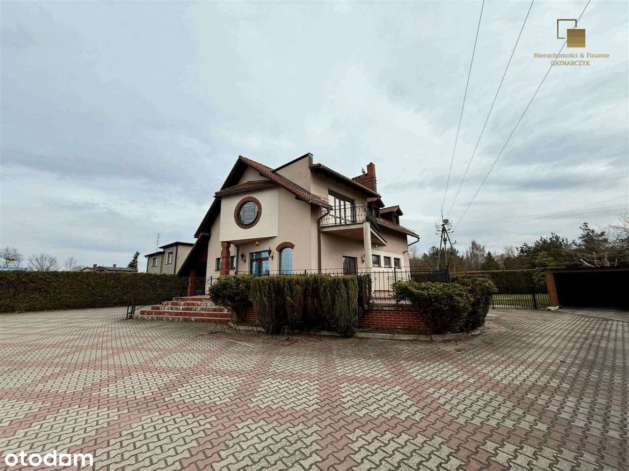 Dom na sprzedaż, 4 pokoje, 270 m², Przegędza