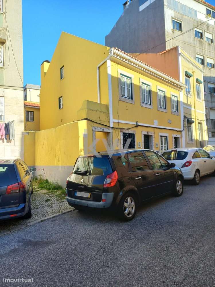 Ajuda | junto ao Convento da Boa Hora |1ºpiso | duplex | T1+1 | reabil - Grande imagem: 4/6