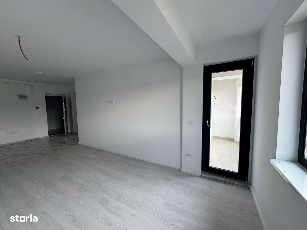 Apartament cu 2 camere Visan-3