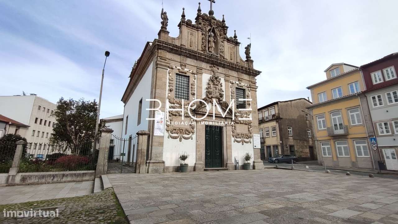 T3 com garagem em S. Vicente próximo do Centro - Grande imagem: 5/27